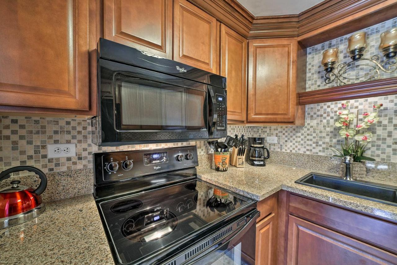 Downtown Air Conditioned Condo Walk To Beaches Kailua-Kona Buitenkant foto
