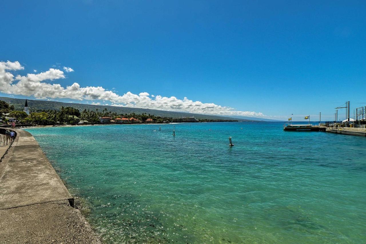 Downtown Air Conditioned Condo Walk To Beaches Kailua-Kona Buitenkant foto